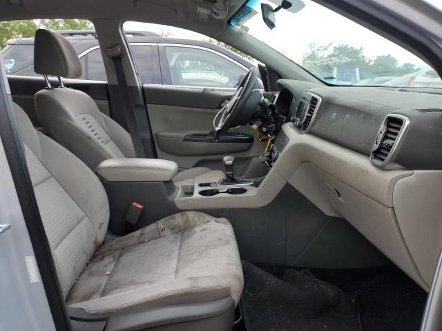 KNDPMCAC2J7310415 KIA Sportage Lx