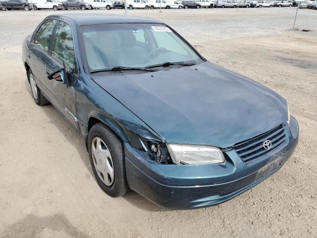 Salvage cars for sale from Copart Arlington, WA: 1998 Toyota Camry CE