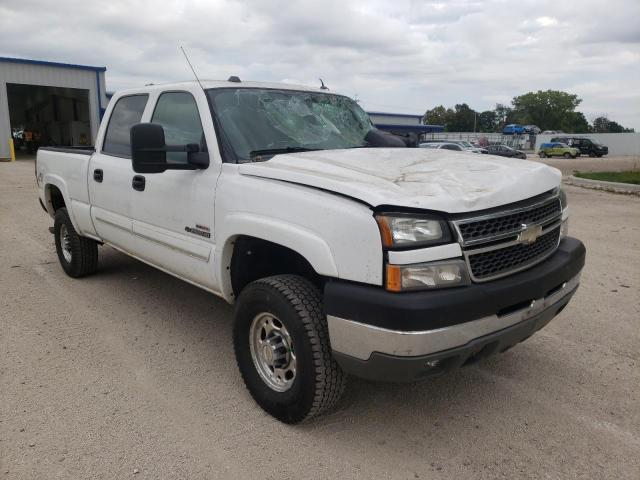 Salvage cars for sale from Copart Milwaukee, WI: 2005 Chevrolet Silverado