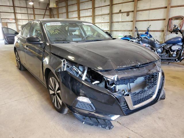 Salvage cars for sale from Copart Columbia Station, OH: 2022 Nissan Altima SV