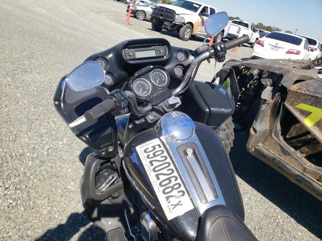 2011 HARLEY-DAVIDSON FLTRU 1HD1KGM15BB648210