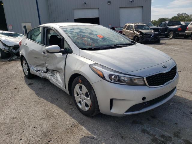 VIN: 3KPFK4A73JE276382 Auction: COPART Lot: 60164852 Location: MO - SPRINGFIELD 3KPFK4A73JE276382 KIA FORTE 2018 SILVER Photo 1