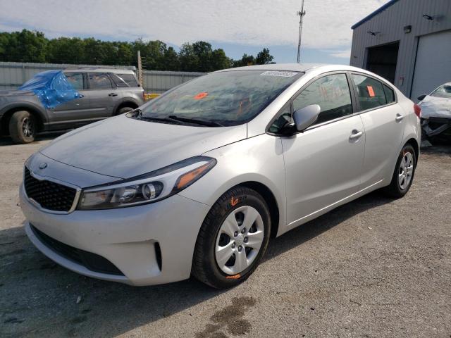 VIN: 3KPFK4A73JE276382 Auction: COPART Lot: 60164852 Location: MO - SPRINGFIELD 3KPFK4A73JE276382 KIA FORTE 2018 SILVER Photo 2