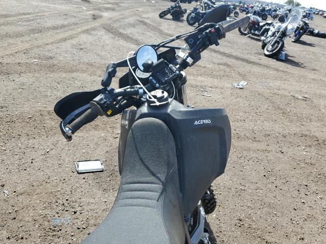 2022 SUZUKI DR650 SE JS1SP46D3N7100611