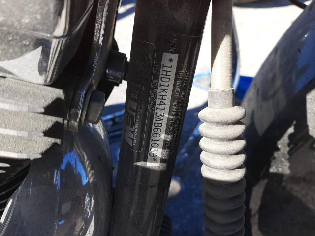 2010 HARLEY-DAVIDSON FLTRX - 1HD1KH413AB661039