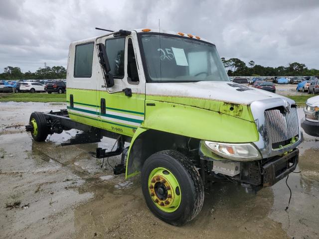 Salvage cars for sale from Copart Fort Pierce, FL: 2008 International 4000 4300