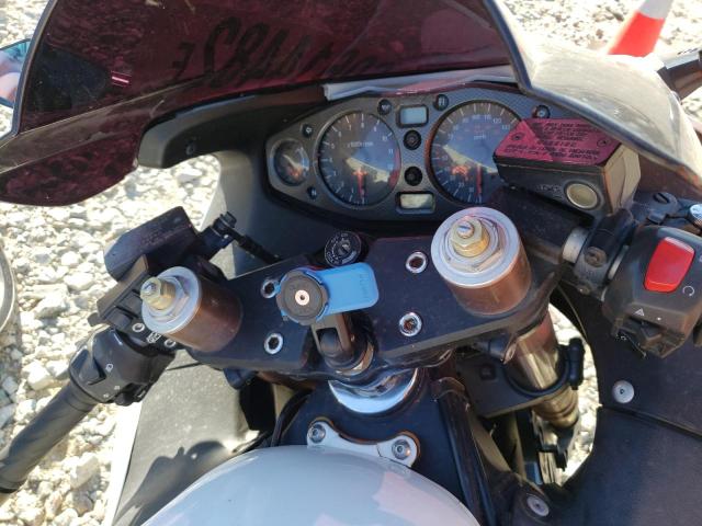 2005 SUZUKI GSX1300 RK - JS1GW71A752105573
