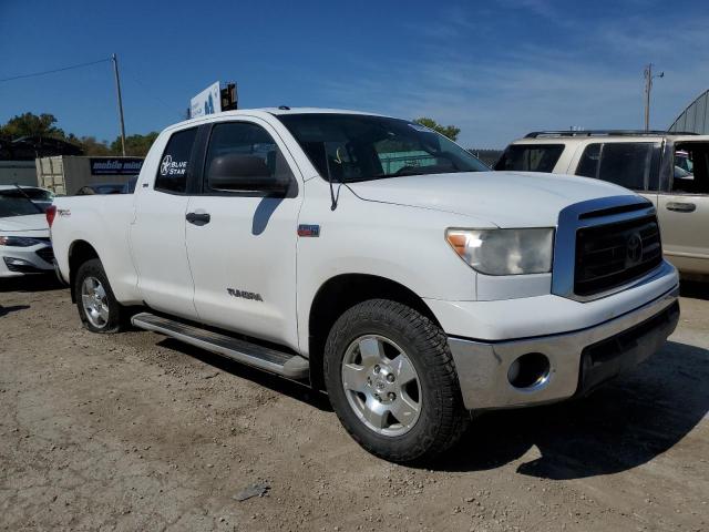 Salvage cars for sale from Copart Wichita, KS: 2011 Toyota Tundra DOU