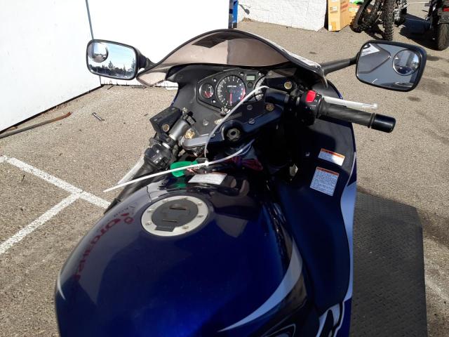 2005 SUZUKI GSX1300 RK JS1GW71A752101183