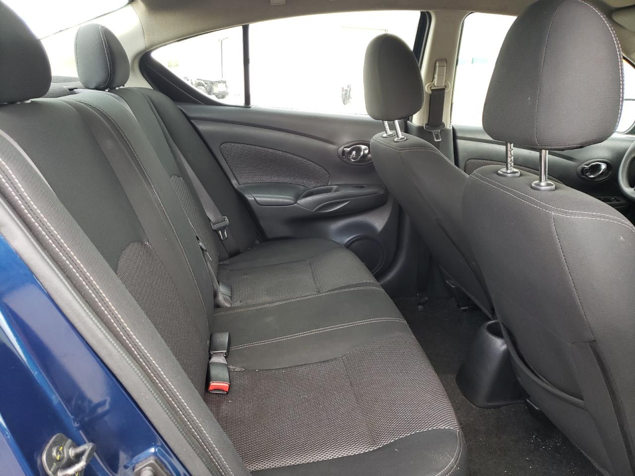 3N1CN7AP2JL840582 NISSAN VERSA 2018