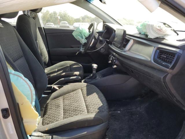 3KPA24AD3ME395019 KIA RIO LX
