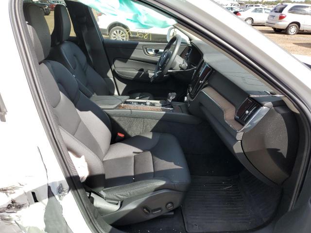 2021 VOLVO XC60 T6 MO YV4A22RK0M1883044