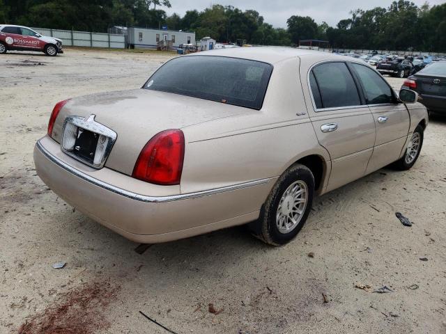 1LNFM82W7WY688163 1998 Lincoln Town Car Signature