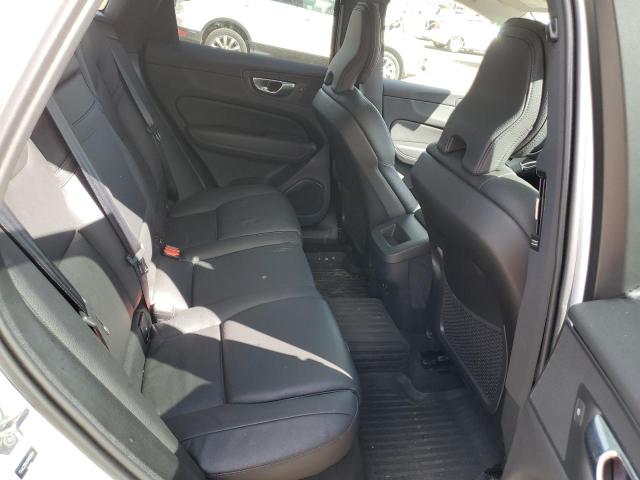 2021 VOLVO XC60 T6 MO YV4A22RK0M1883044