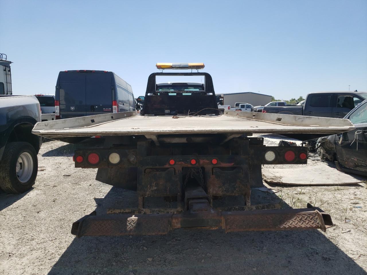 VIN: 1FDUF5GY8HEC32431 2017 FORD F550