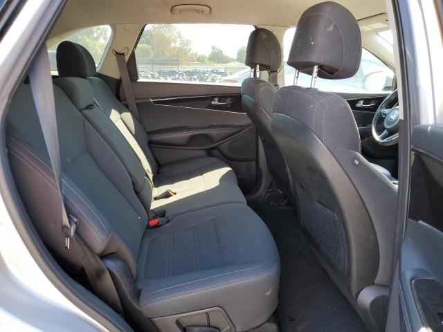 5XYPG4A35HG246915 KIA SORENTO LX