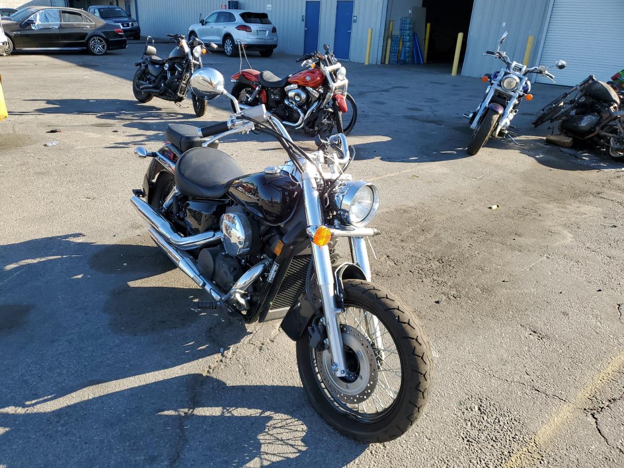 JH2RC5011LK600062 HONDA VT750 C 2020