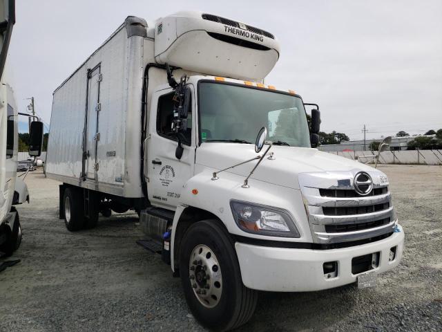 Salvage cars for sale from Copart Seaford, DE: 2020 Hino Hino 338