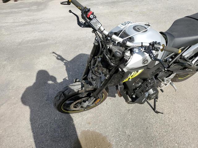 2017 YAMAHA FZ09 JYARN53E6HA001345