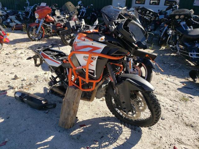 Salvage cars for sale from Copart Candia, NH: 2018 KTM 1290 Super