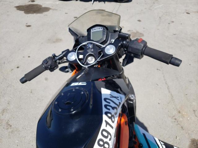 2017 KTM 390 DUKE MD2JYJ405HC273940