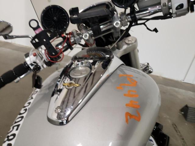 2006 SUZUKI M109R / VZ - JS1VY53A762101267