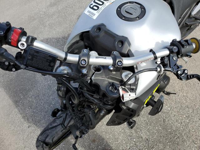 2017 YAMAHA FZ09 JYARN53E6HA001345