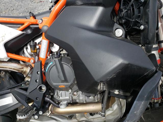 2022 KTM 890 ADVENT VBKTR6406NM834966