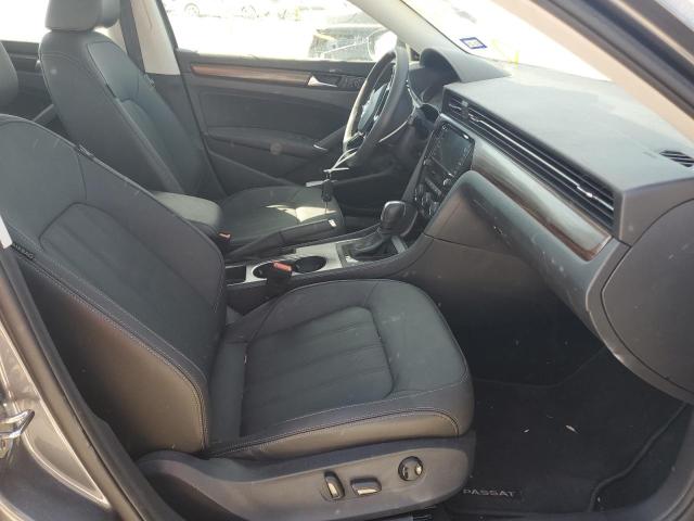 2022 VOLKSWAGEN PASSAT LIM 1VWBA7A32NC010328