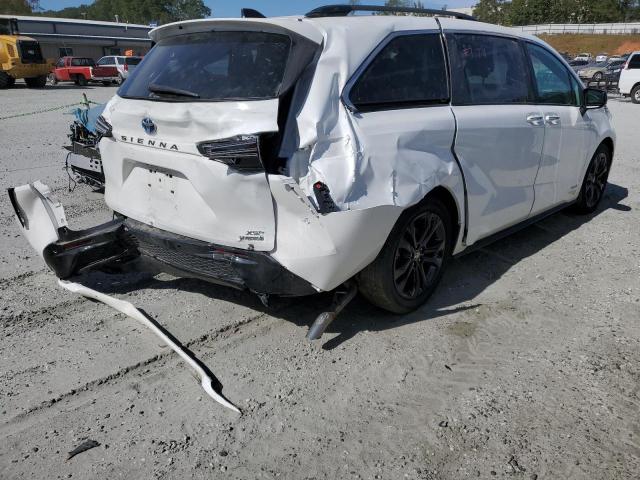 2021 TOYOTA SIENNA XSE 5TDDRKEC7MS028404