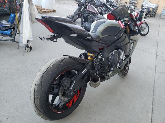 2015 YAMAHA YZFR1 C JYARN39Y5FA000366