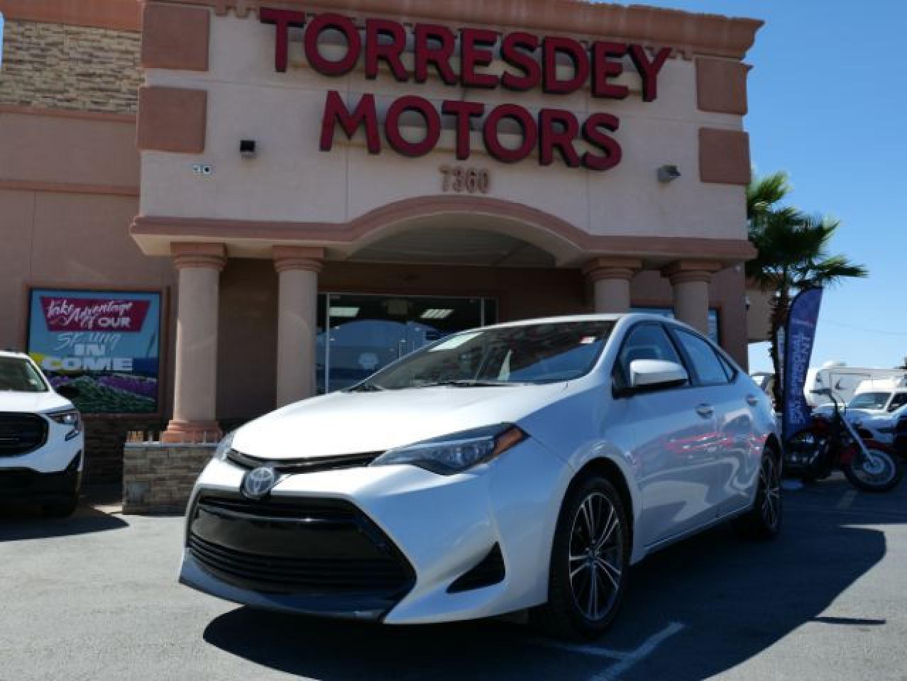 2018 Toyota Corolla L VIN: 2T1BURHEXJC086135 Lot: 61609612