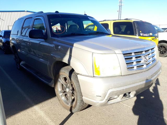 2004 Cadillac Escalade ESV 