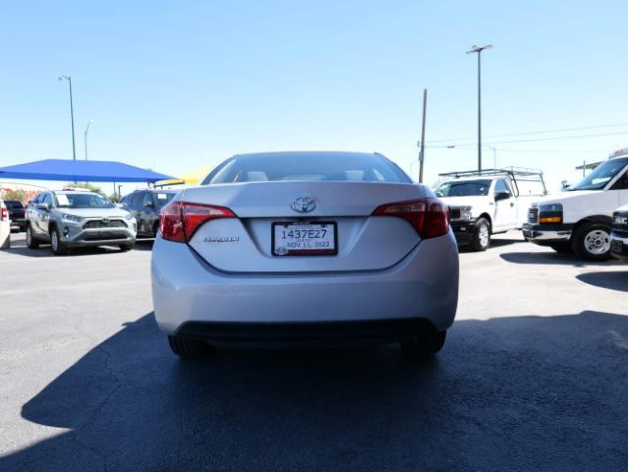 2T1BURHEXJC086135 2018 Toyota Corolla L