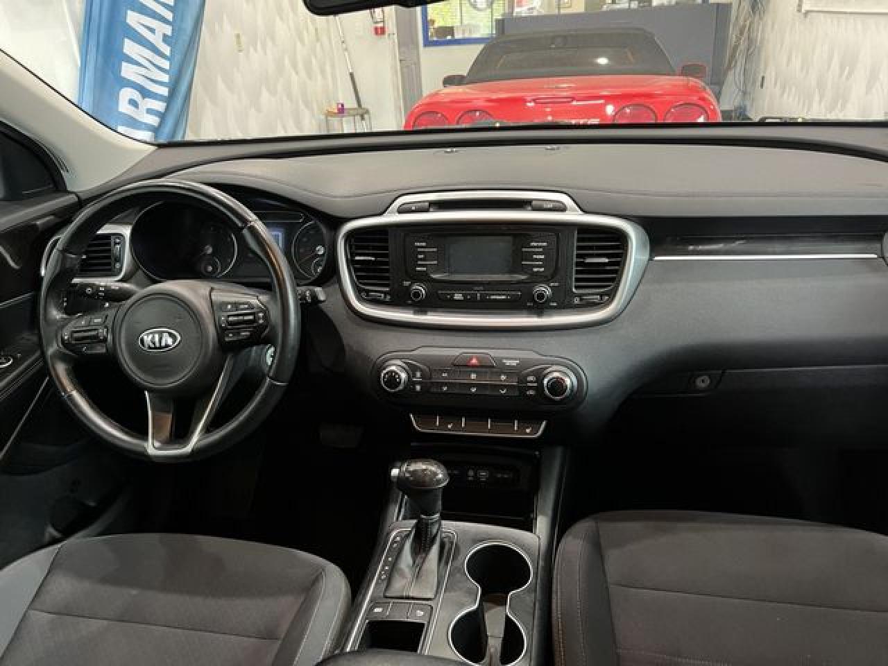 5XYPG4A35GG155321 2016 Kia Sorento Lx