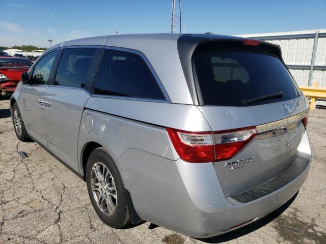 VIN 5FNRL5H63DB074167 2013 HONDA ODYSSEY no.3