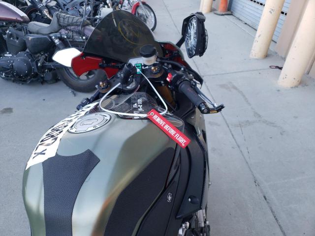 2015 YAMAHA YZFR1 C JYARN39Y5FA000366