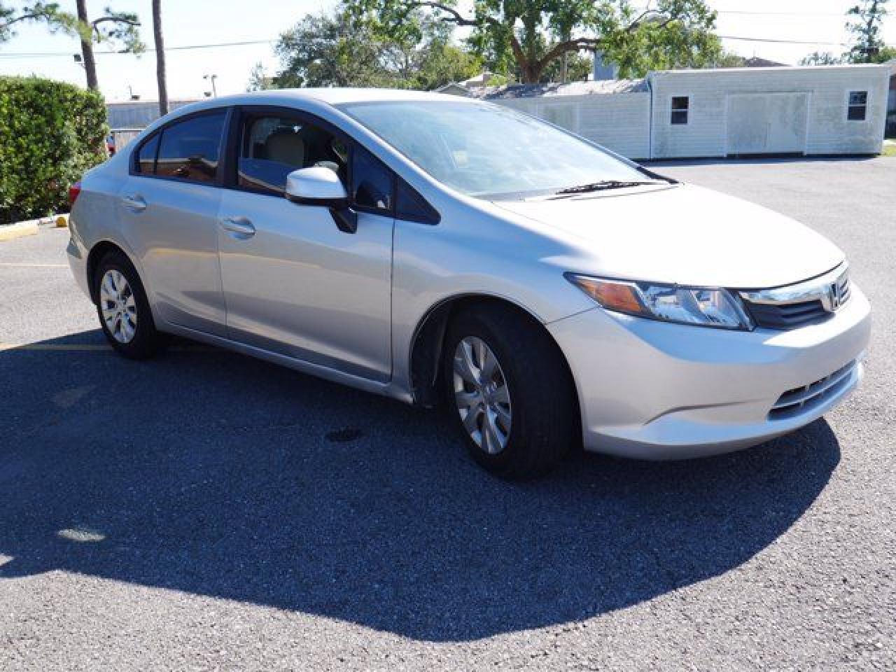 19XFB2F57CE107948 2012 Honda Civic Lx