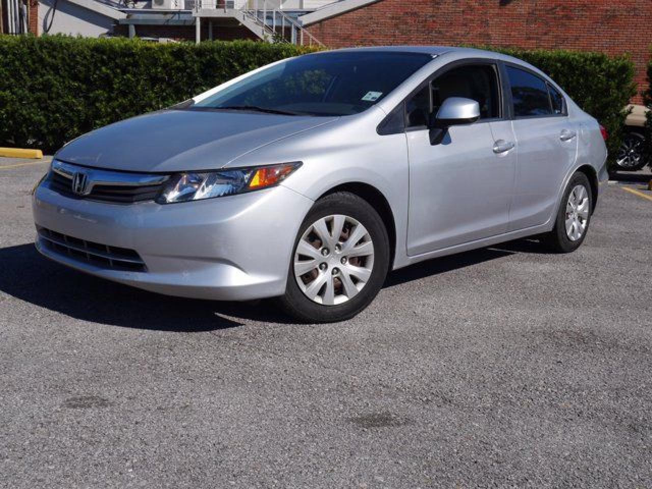 19XFB2F57CE107948 2012 Honda Civic Lx