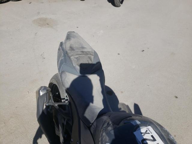 2019 KAWASAKI ZX1002 JKBZXVF15KA000157