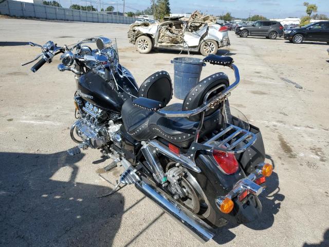 2001 HONDA GL1500C 1HFSC34661A400226