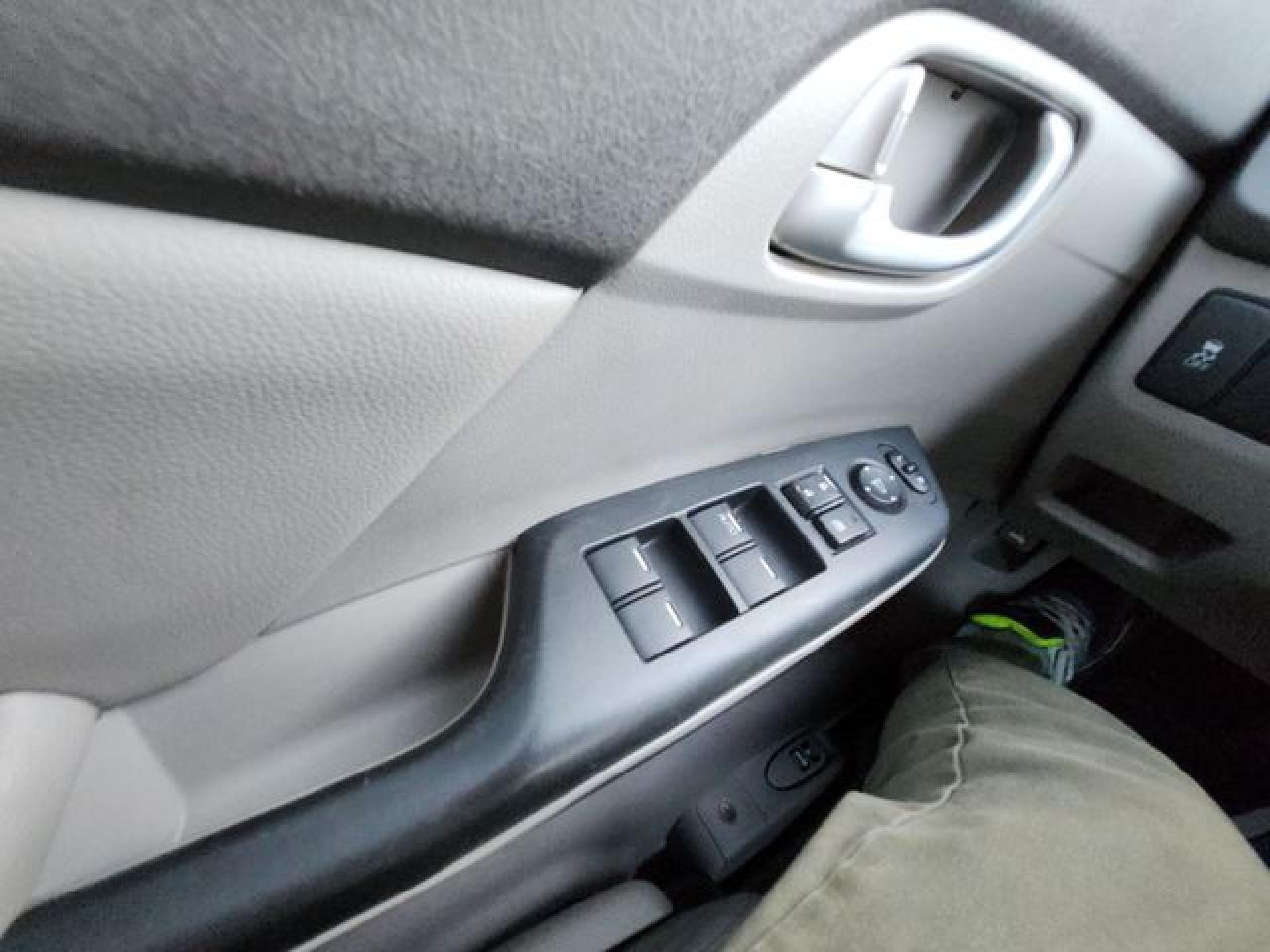 2012 Honda Civic Exl VIN: 2HGFB2F91CH513930 Lot: 61786522