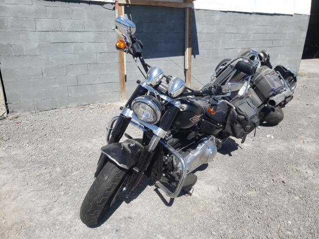 2019 HARLEY-DAVIDSON FLSL 1HD1YDJ22KB043975