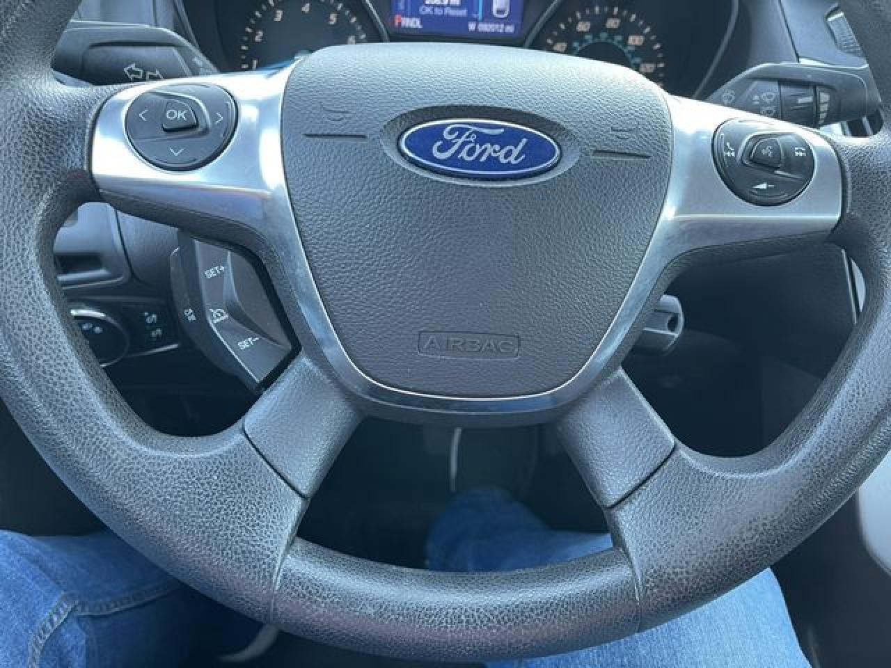 2014 Ford Focus Se VIN: 1FADP3F28EL323070 Lot: 61786532