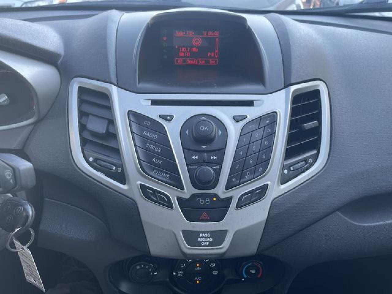 2011 Ford Fiesta Se VIN: 3FADP4BJ1BM151381 Lot: 61786542