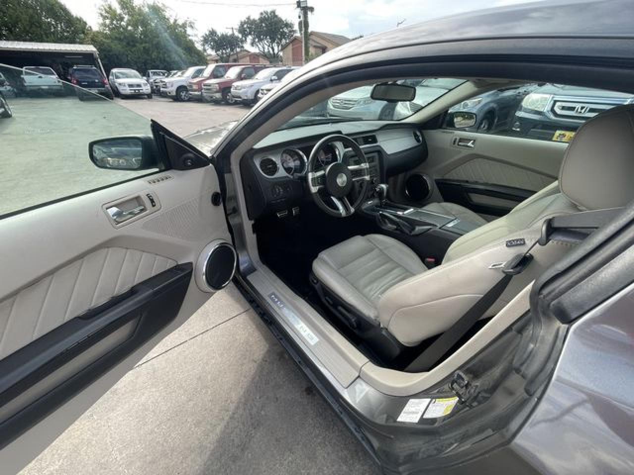 2010 Ford Mustang VIN: 1ZVBP8AN2A5131977 Lot: 61786092