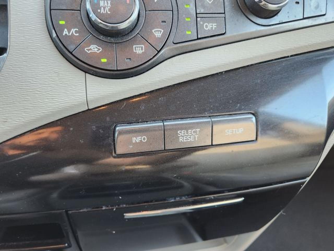 2011 Toyota Sienna Le VIN: 5TDKK3DC9BS024239 Lot: 61786512