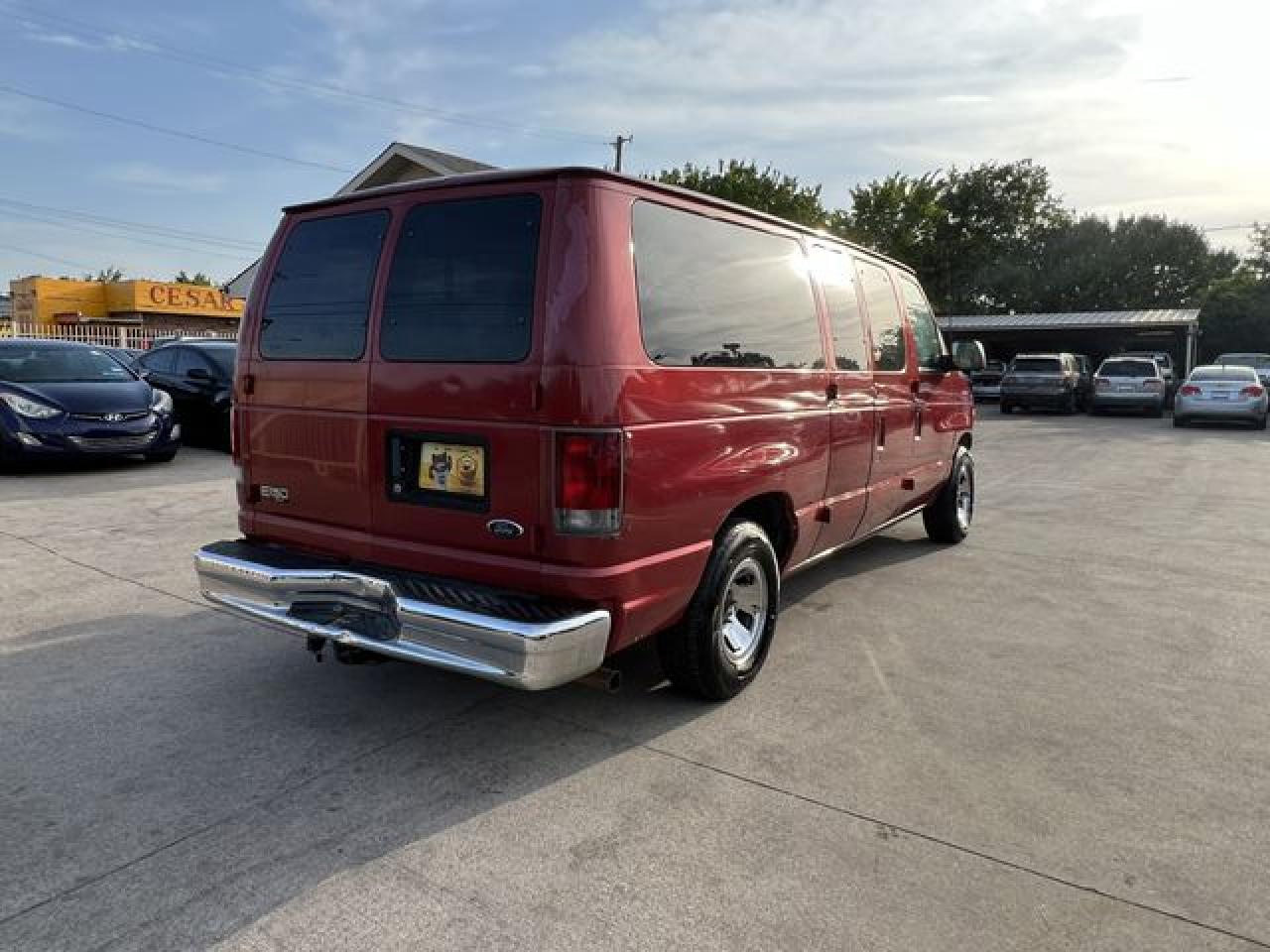 2002 Ford Econoline E150 Wagon VIN: 1FMRE11L92HB15171 Lot: 61786082