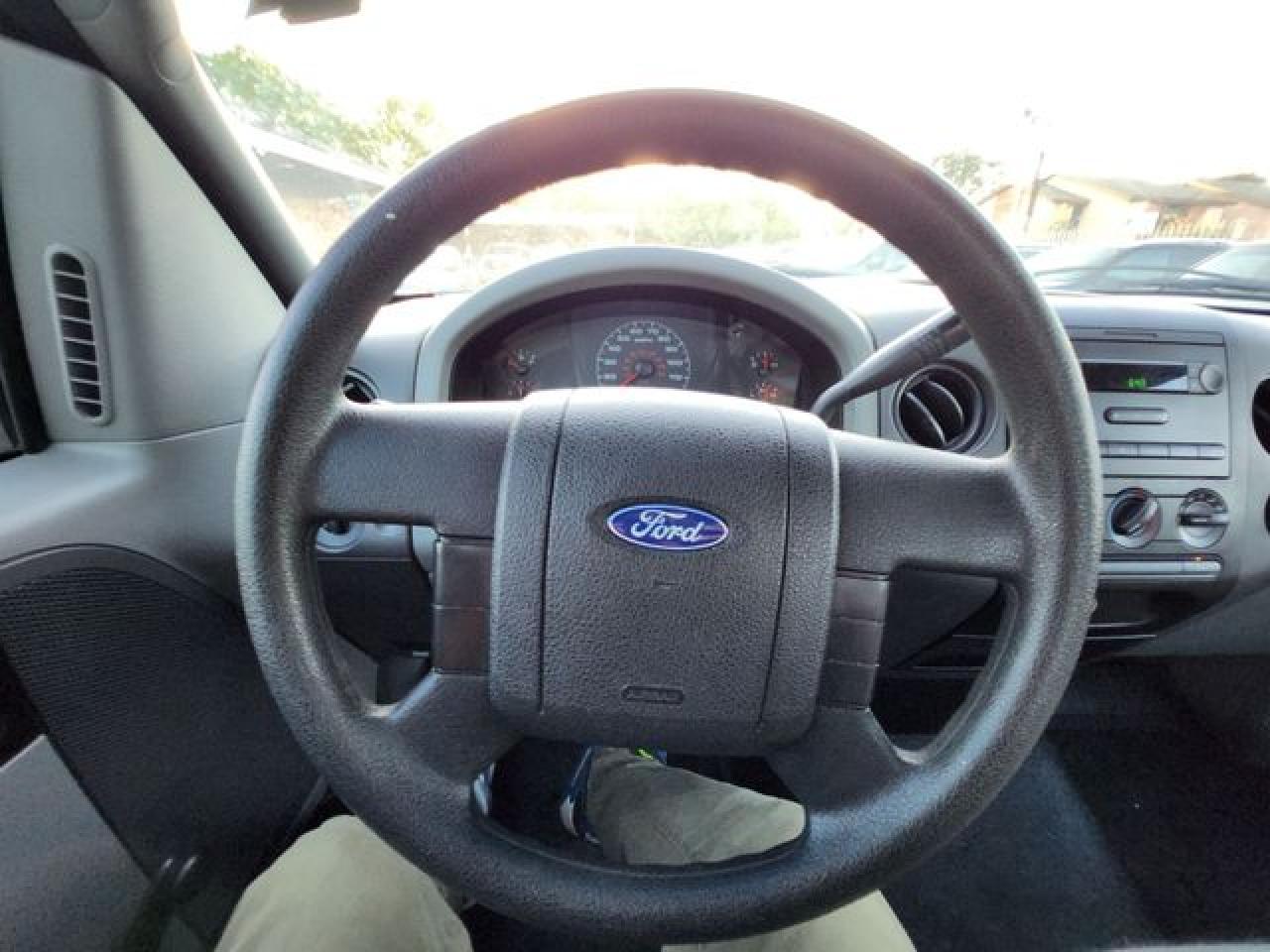 2007 Ford F150 VIN: 1FTRF12227KD19067 Lot: 61786442