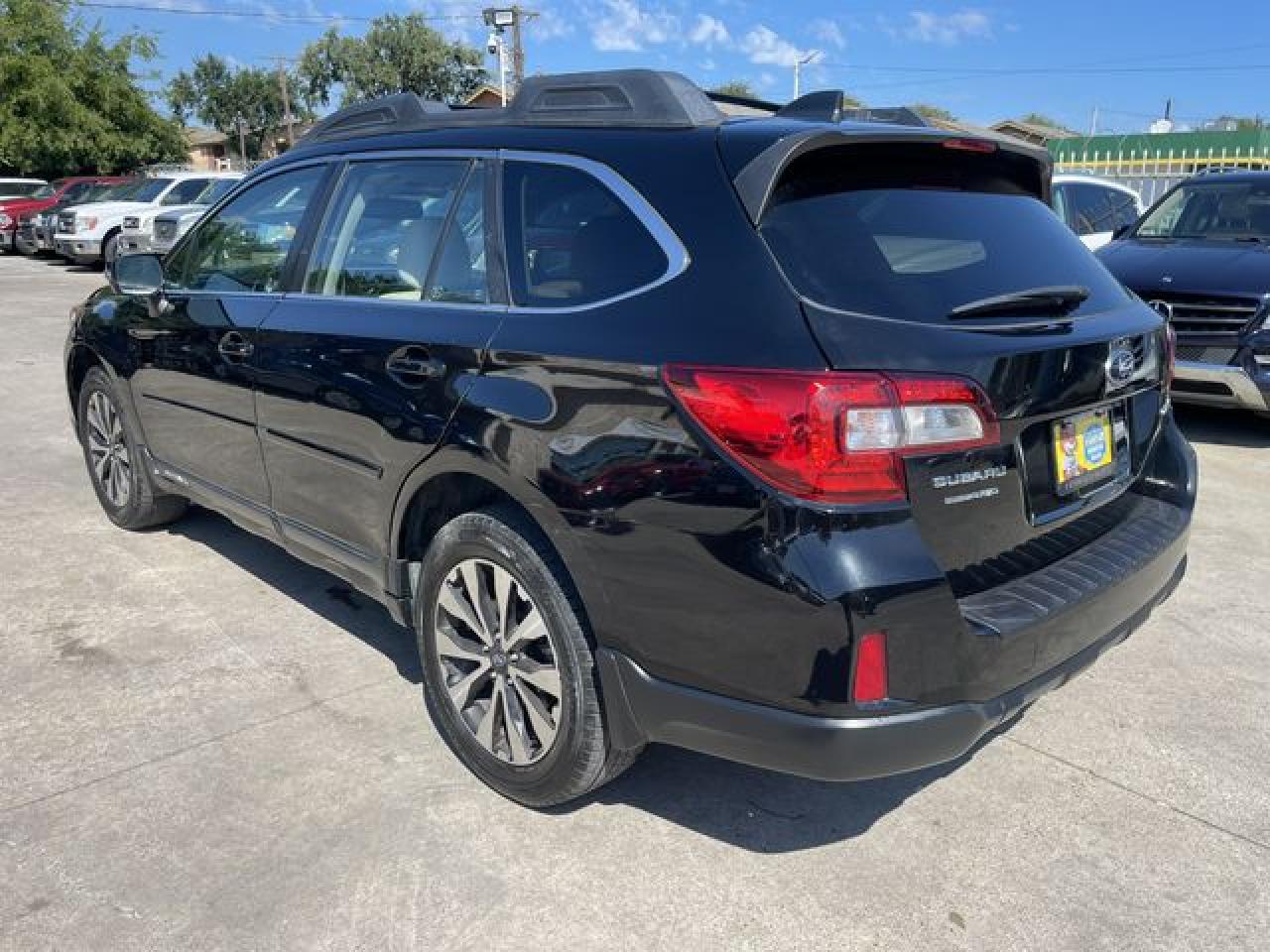 4S4BSBNC2G3205471 2016 Subaru Outback 2.5I Limited